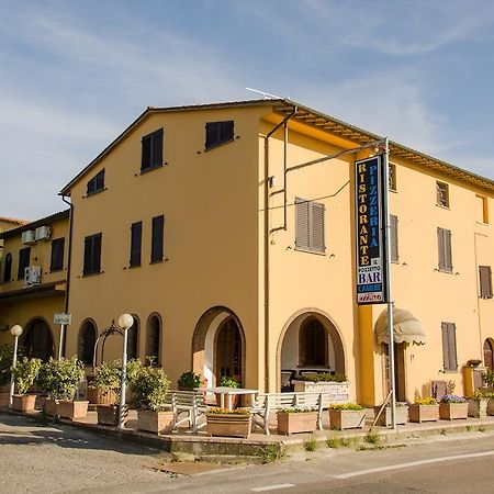 Hotel Il Pozzetto Ravigliano Esterno foto